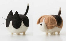Load image into Gallery viewer, 2 pcs Non-finished Accessories Felt Poke DIY No Faceless Dogs tiger cat Material Package Wool Felt Poked Doll Felt Needles