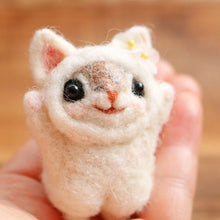 Load image into Gallery viewer, 2019 Creative Popular Cute Pets Mouse Rabbit Squirrel Wool Felting Toy Doll Wool Felt Poked Kitting DIY Package Non-Finished